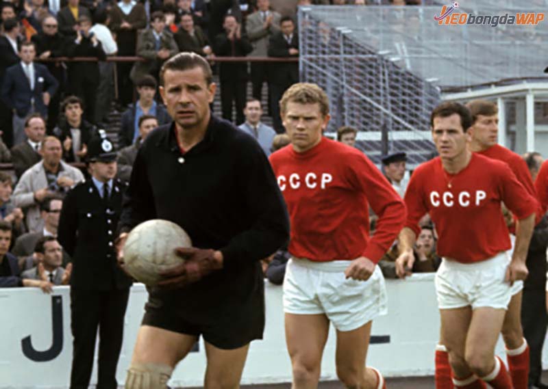 Liên Xô - đội đầu tiên vô địch Euro